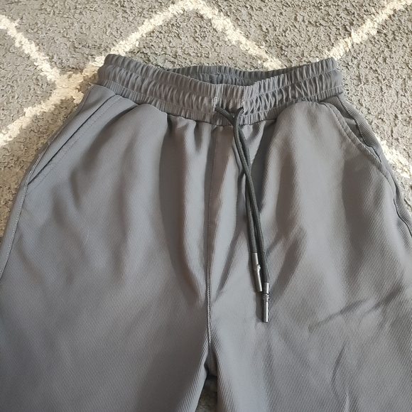 ZYIA Slate Edge Joggers Size Small - Picture 7 of 13